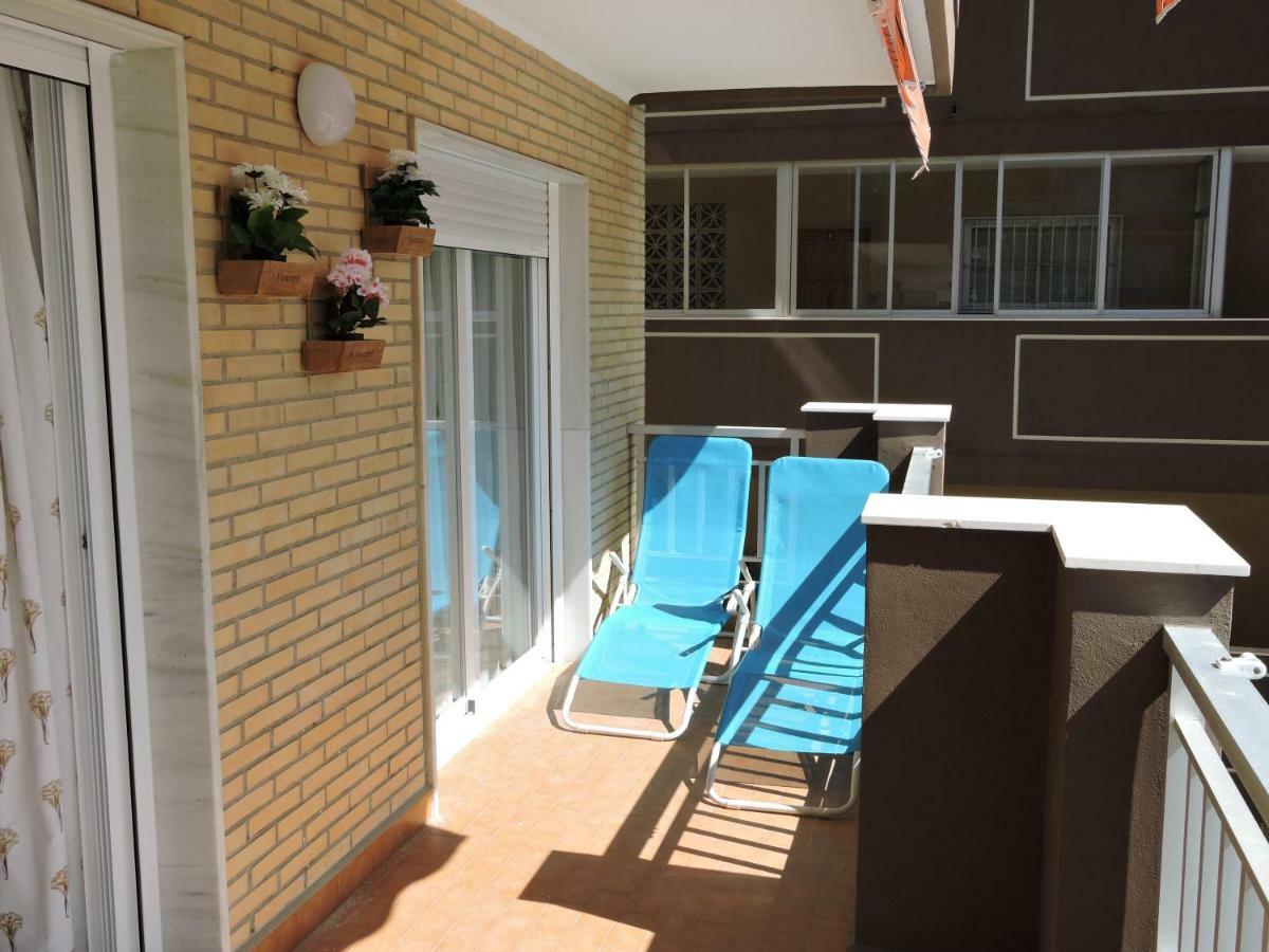 Palm Beach Apartment Fuengirola Bagian luar foto